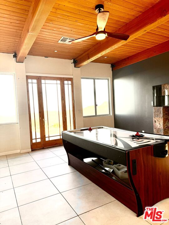 11077 Pacific View Dr
