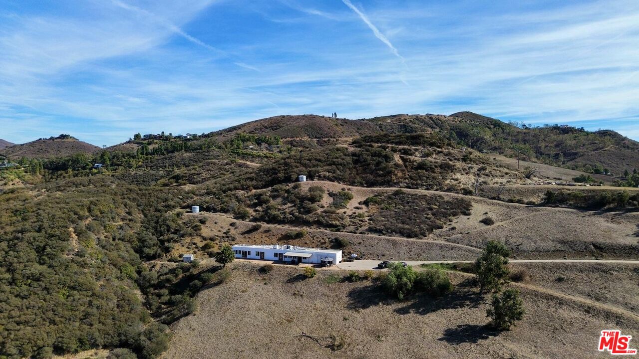 11077 Pacific View Dr