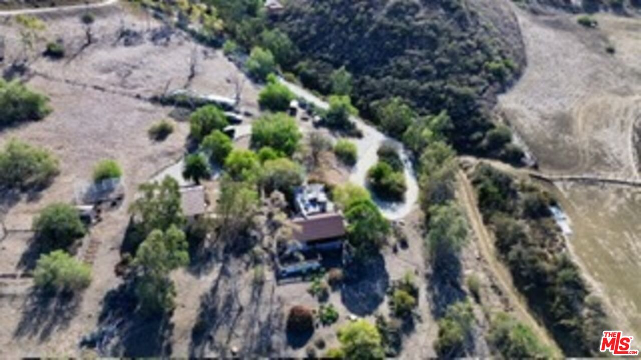 11077 Pacific View Dr