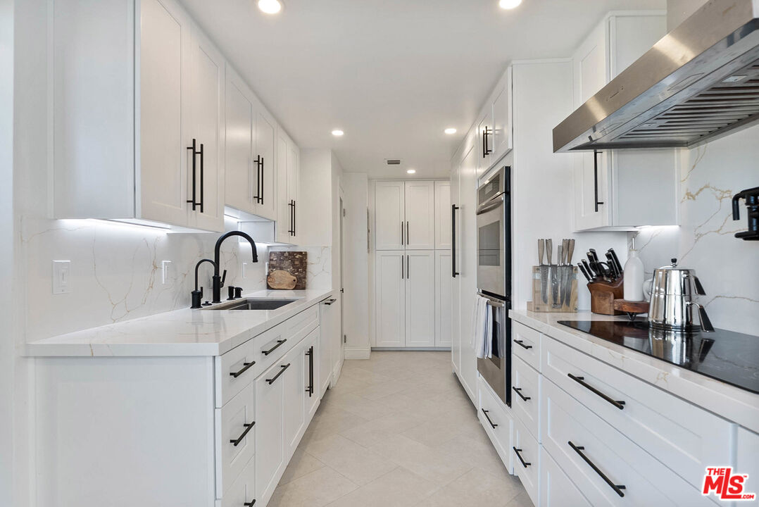10590 Wilshire Blvd Unit: 1502