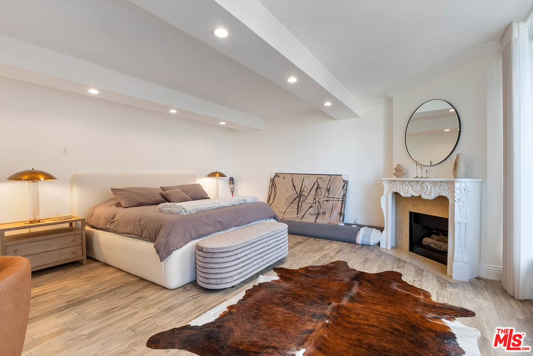 10590 Wilshire Blvd Unit: 1502