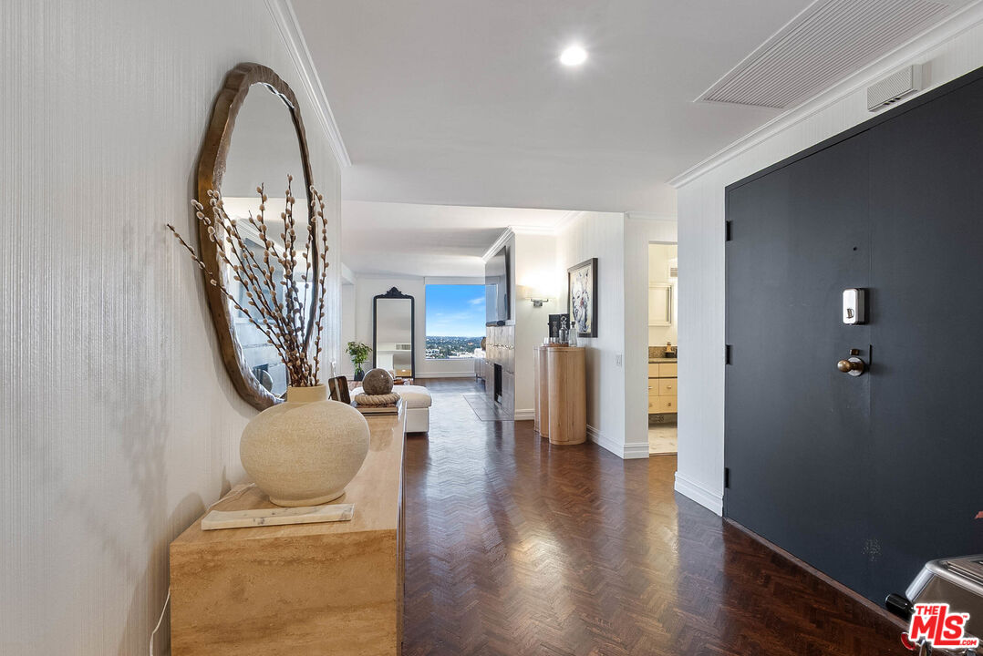 10590 Wilshire Blvd Unit: 1502