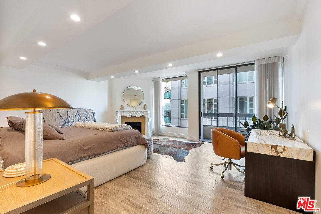 10590 Wilshire Blvd Unit: 1502