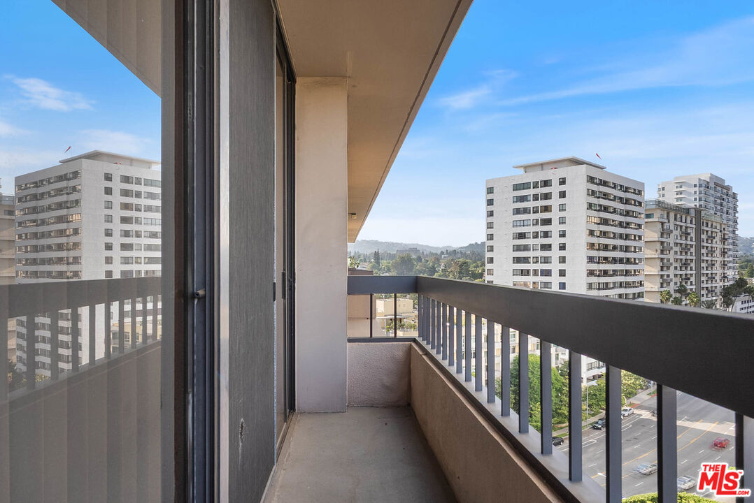 10590 Wilshire Blvd Unit: 1502