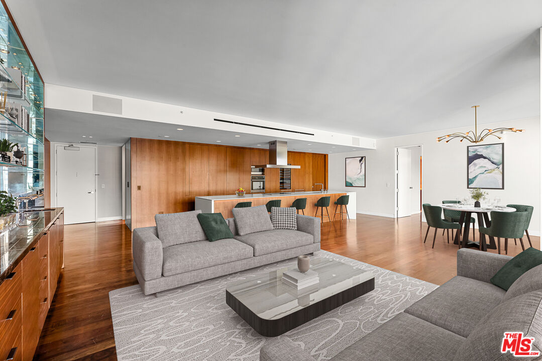 6250 Hollywood Blvd Unit: 14D