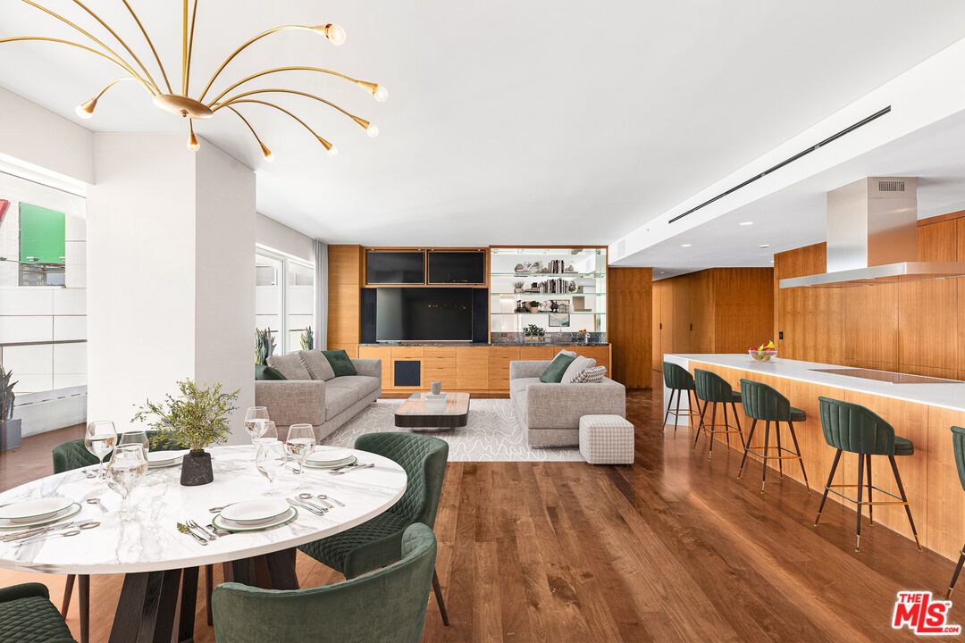 6250 Hollywood Blvd Unit: 14D