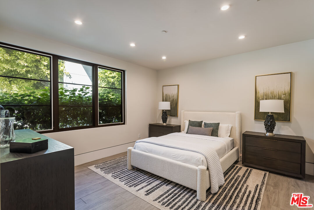 4230 Valley Meadow Rd