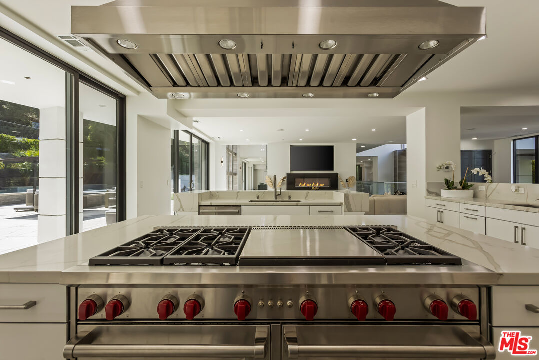 4230 Valley Meadow Rd