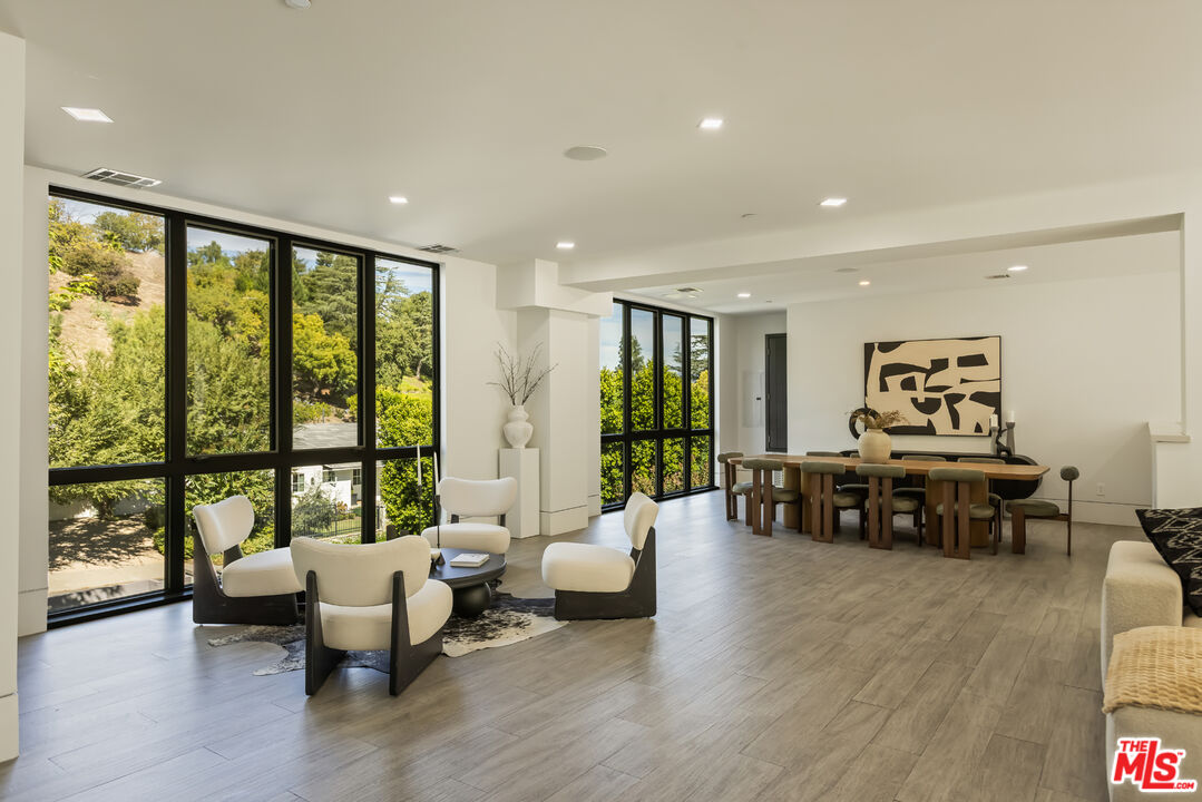 4230 Valley Meadow Rd