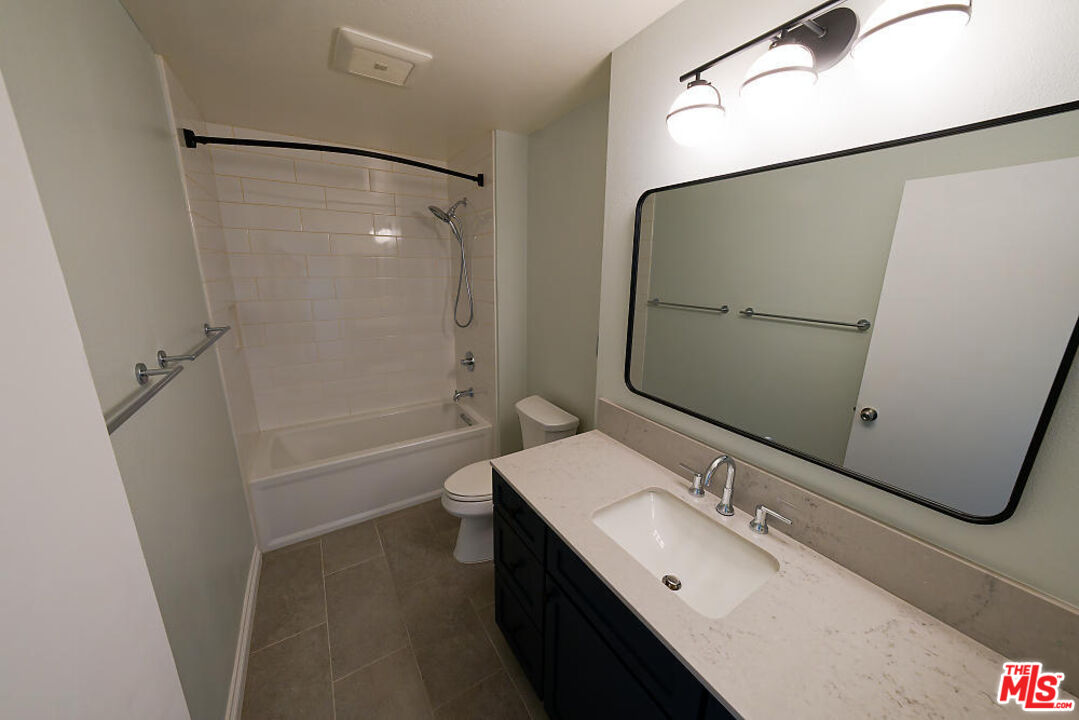 1750 E Ave Q Unit: 14