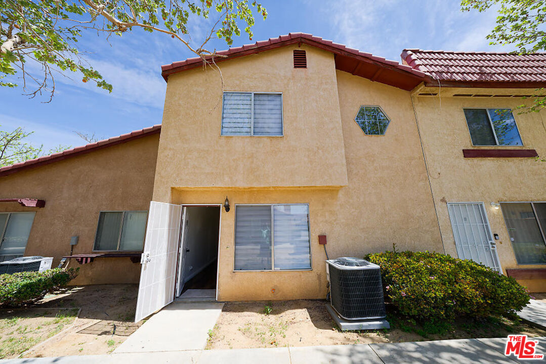 1750 E Ave Q Unit: 14