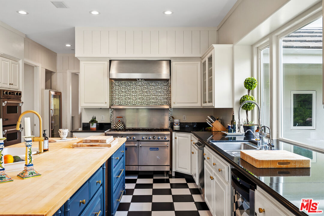 6917 Solano Verde Dr