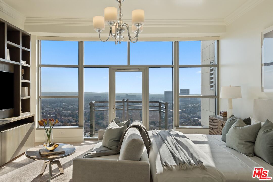 10776 Wilshire Blvd Unit: 1904