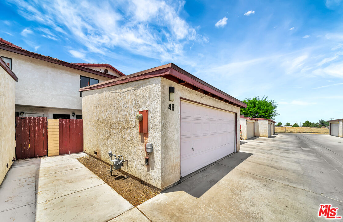 2260 E Avenue Q4 Unit: 48