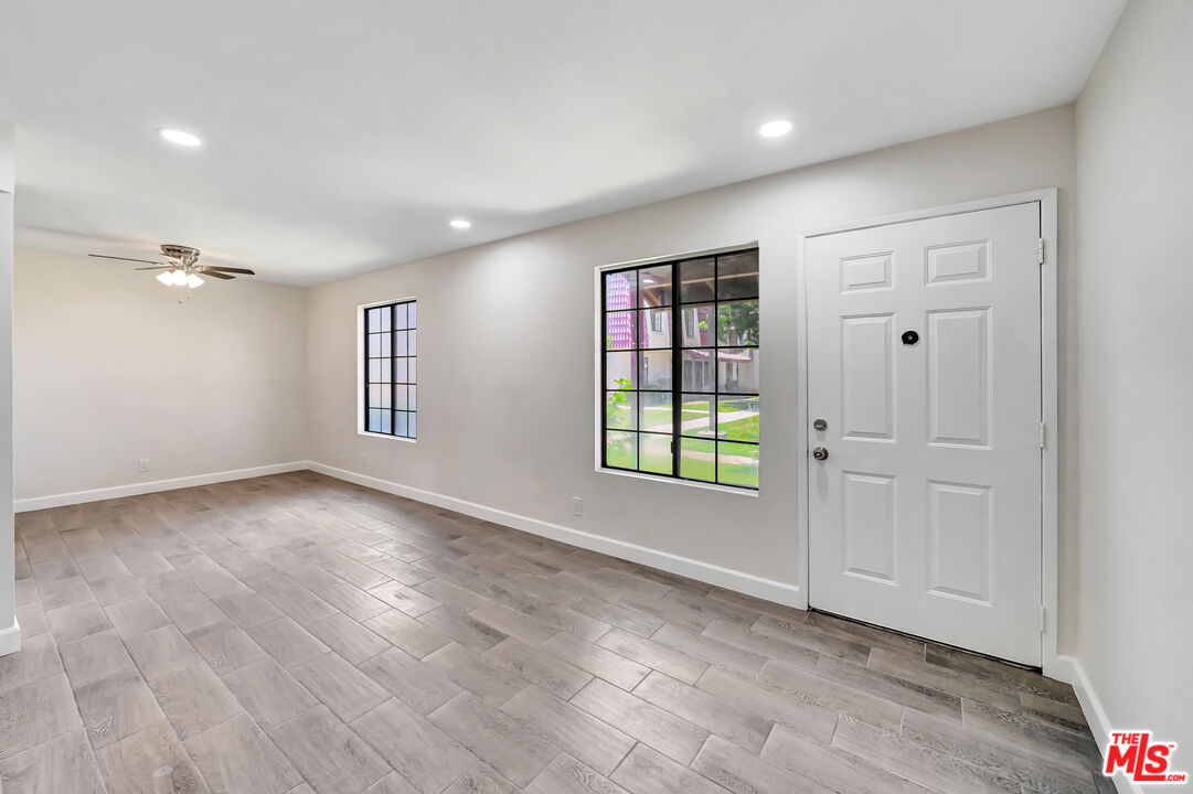 2260 E Avenue Q4 Unit: 48