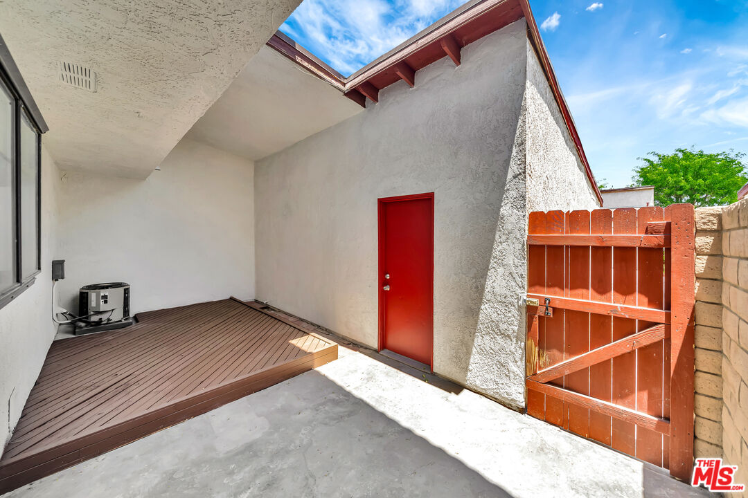 2260 E Avenue Q4 Unit: 48