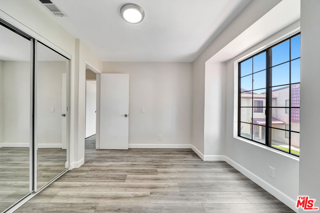 2260 E Avenue Q4 Unit: 48