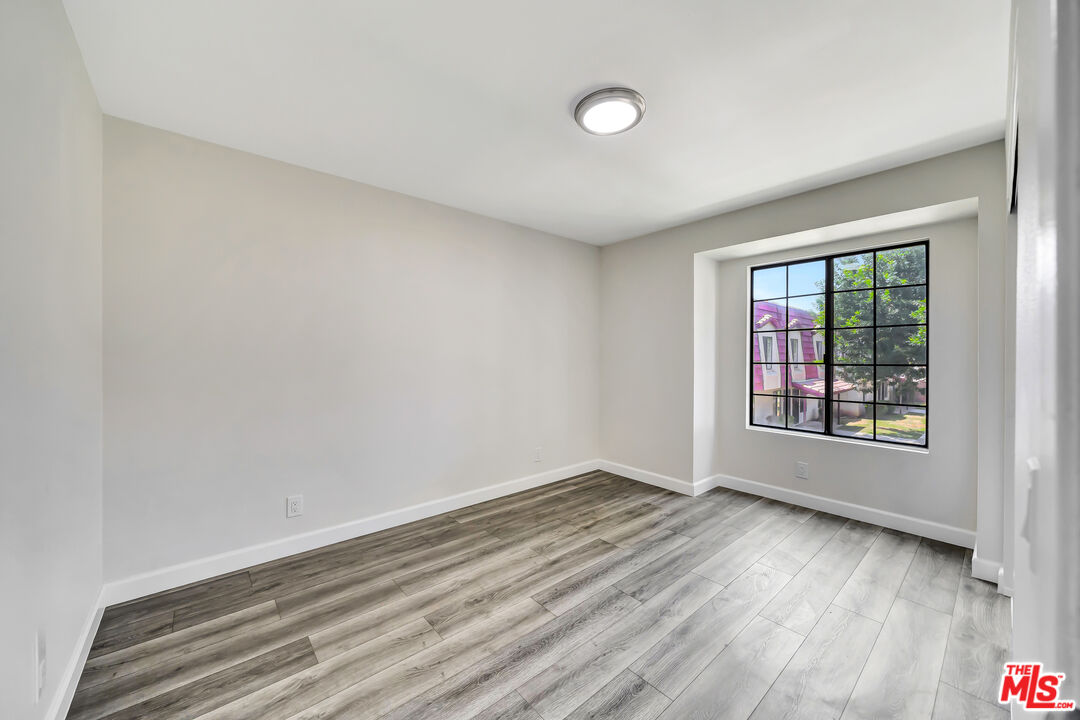 2260 E Avenue Q4 Unit: 48