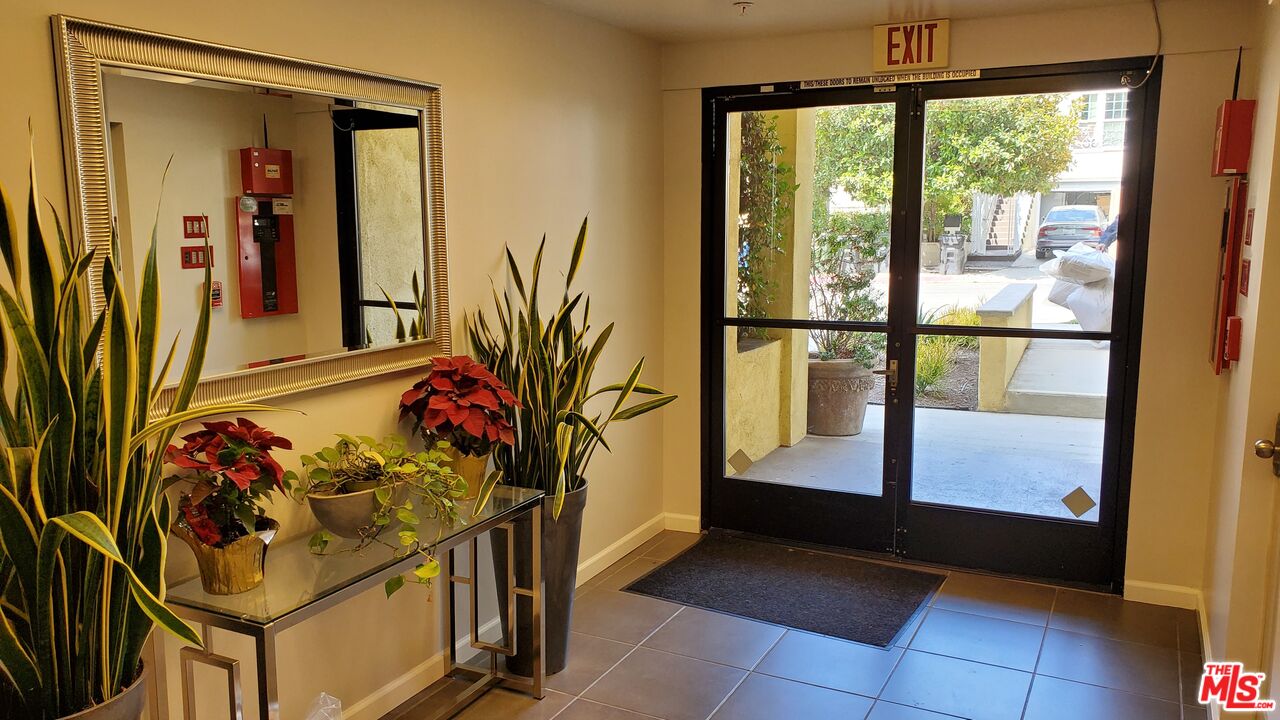 1634 Malcolm Ave Unit: 1