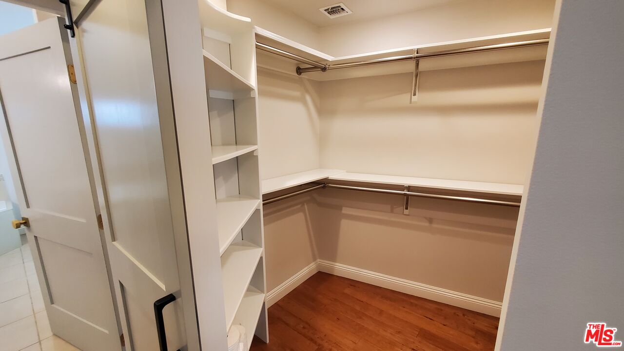 1634 Malcolm Ave Unit: 1