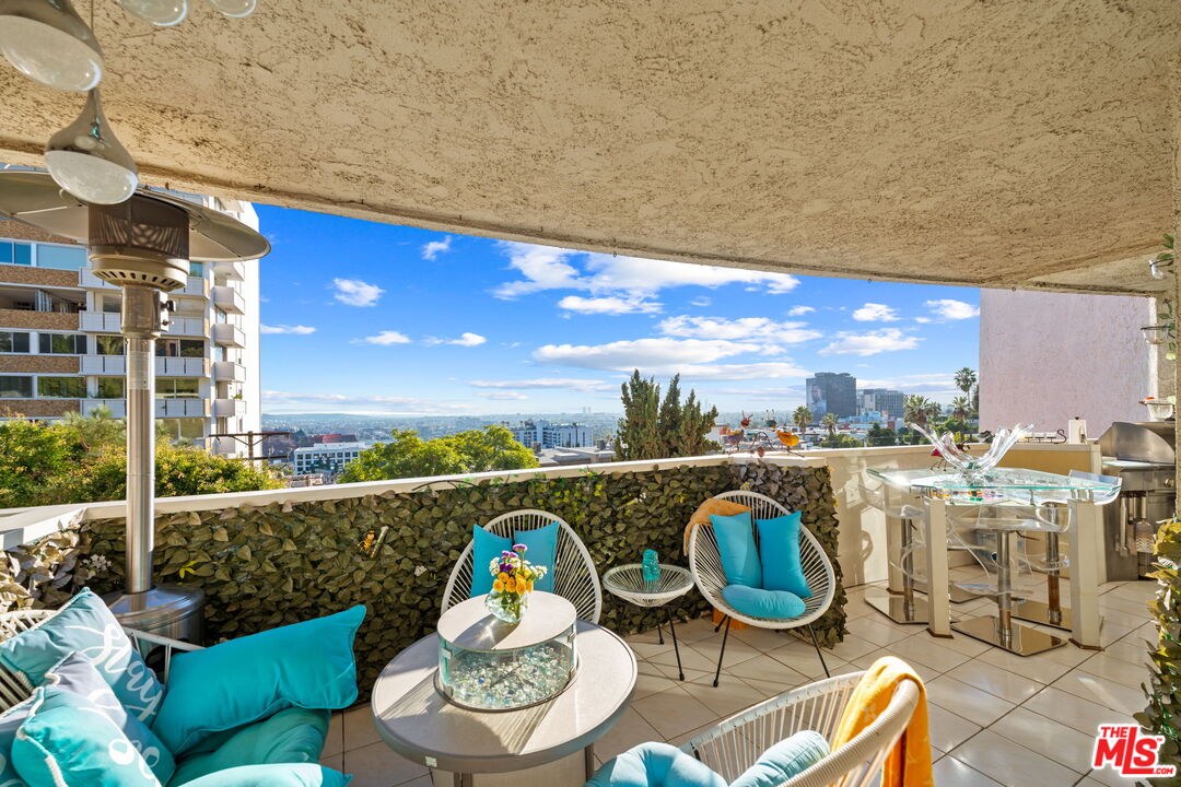 1230 Horn Ave Unit: 624