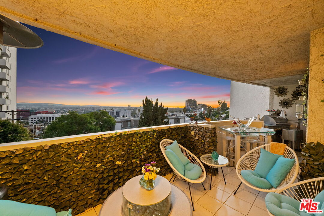 1230 Horn Ave Unit: 624