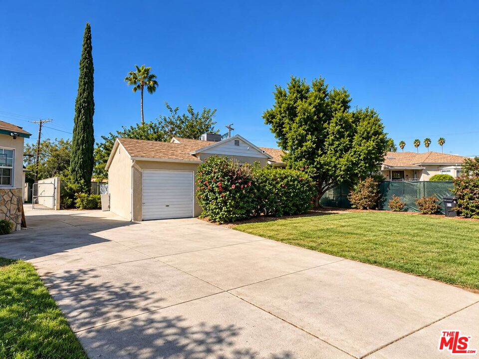 8015 Tilden Ave