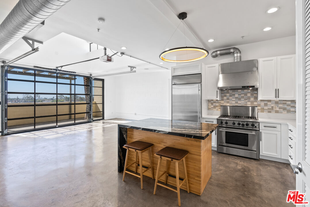 1544 12th St Unit: 303