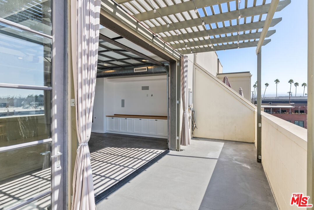 1544 12th St Unit: 303