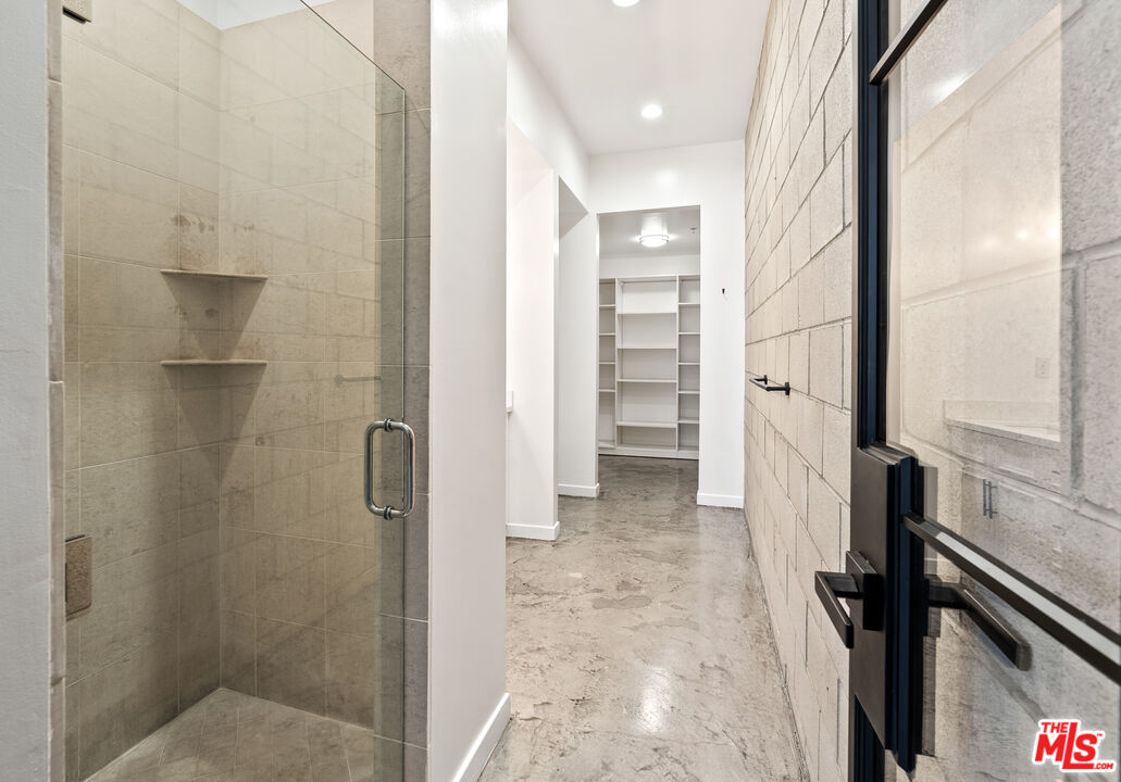 1544 12th St Unit: 303