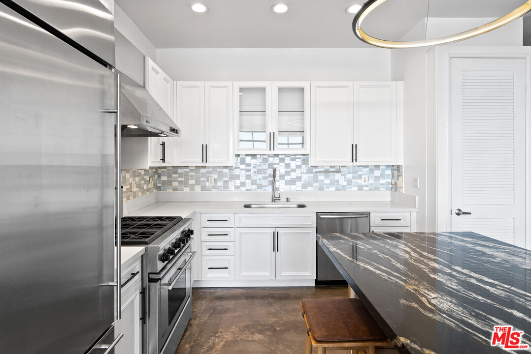 1544 12th St Unit: 303