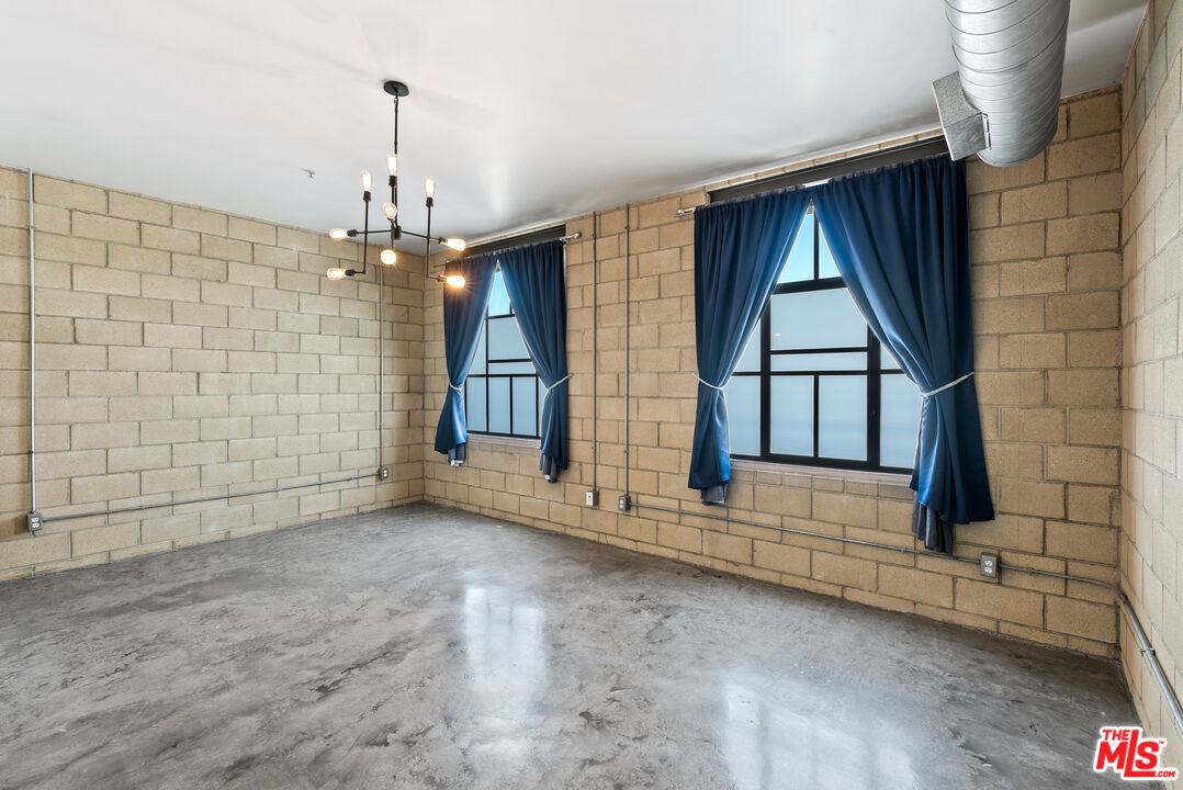 1544 12th St Unit: 303