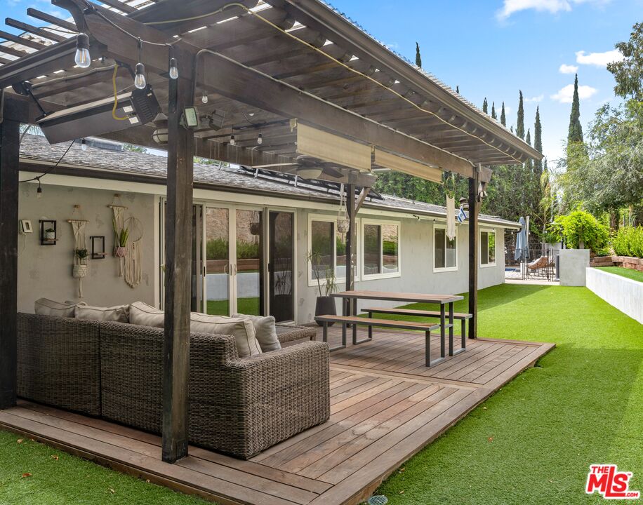 20159 Hatteras St Unit: 20157