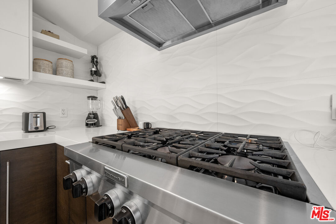 20159 Hatteras St Unit: 20157