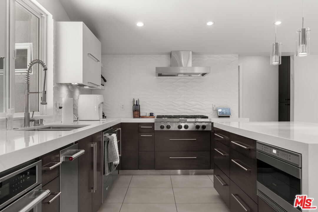 20159 Hatteras St Unit: 20157