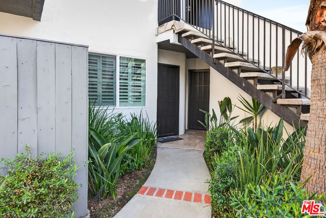 630 N Orlando Ave Unit: 1