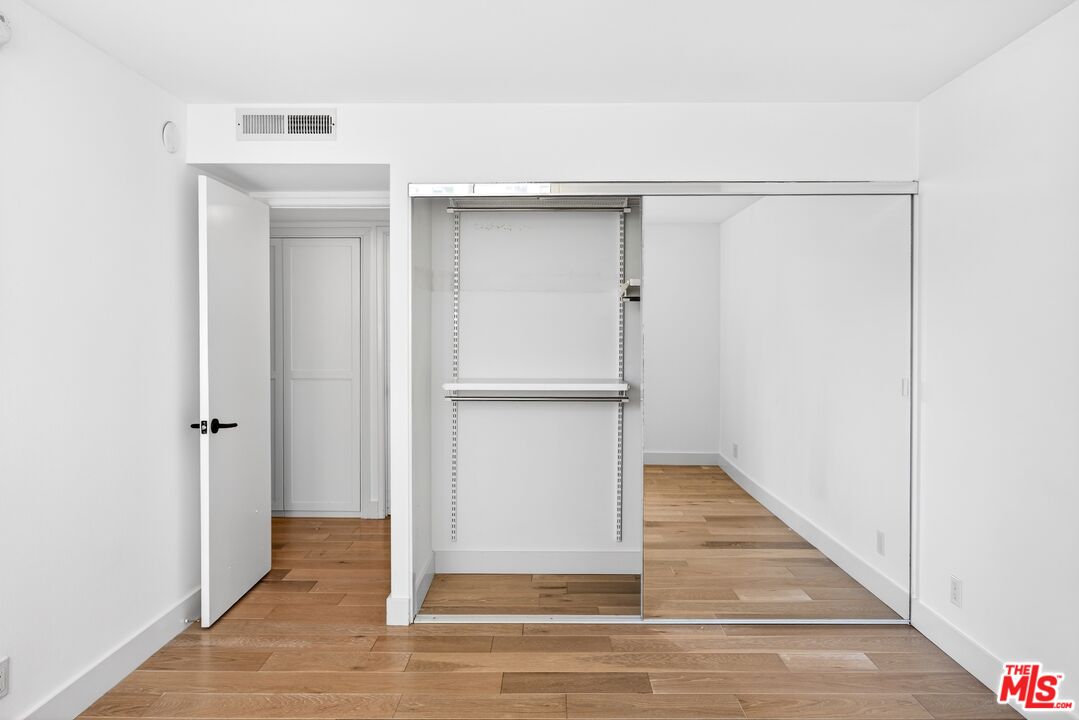 10535 Wilshire Blvd Unit: 411