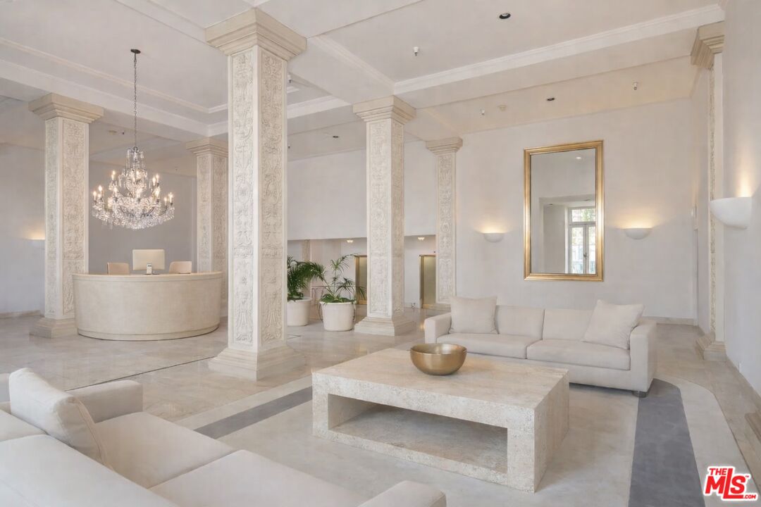 9249 Burton Way Unit: 406