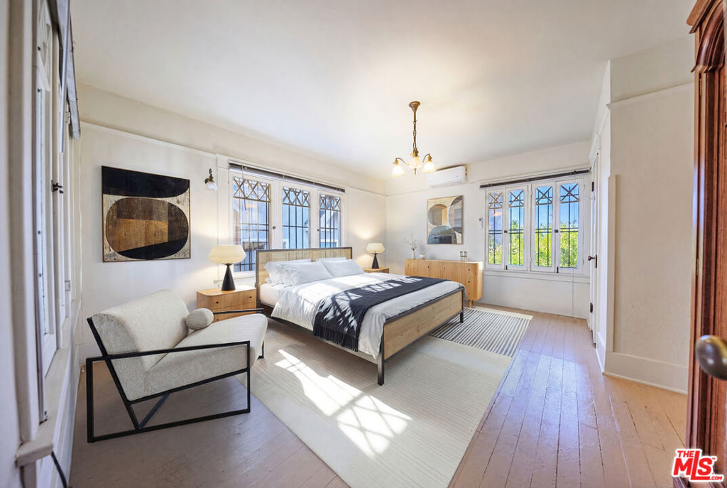 753 Micheltorena Street