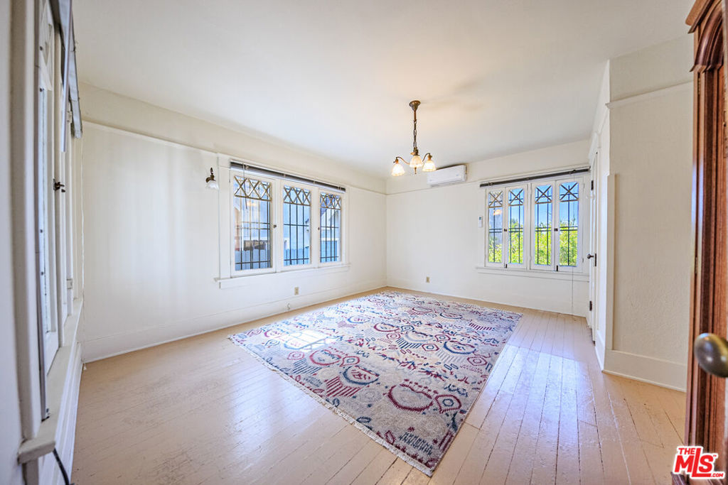 753 Micheltorena Street