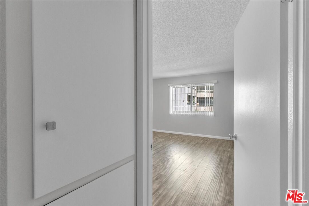 4647 Willis Ave Unit: 212