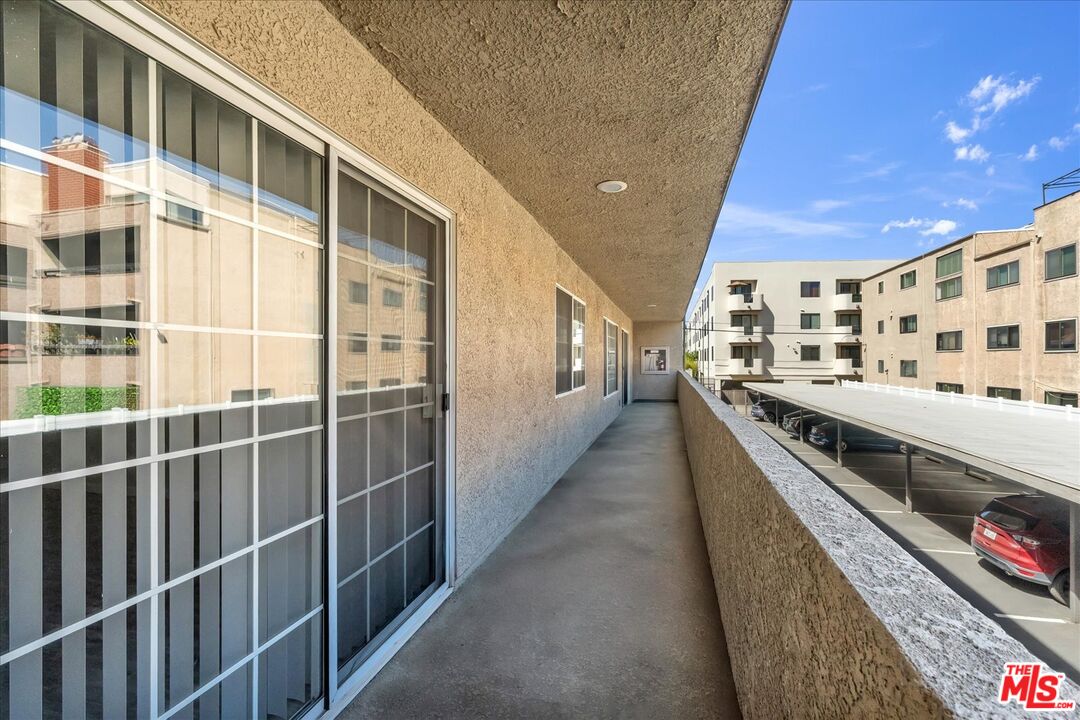 4647 Willis Ave Unit: 212