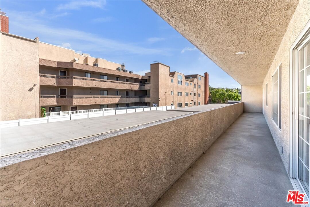 4647 Willis Ave Unit: 212