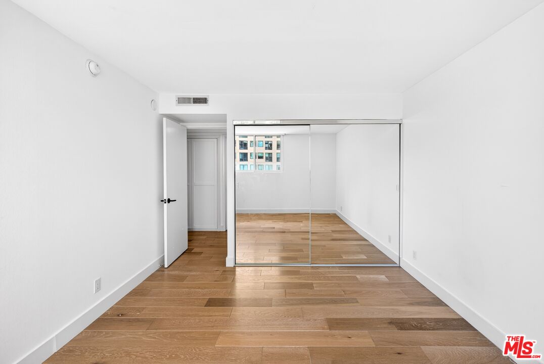 10535 Wilshire Blvd Unit: 411