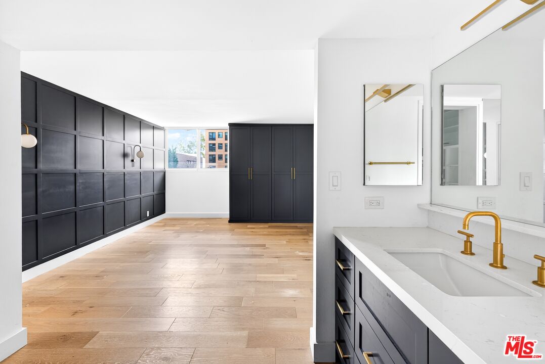 10535 Wilshire Blvd Unit: 411