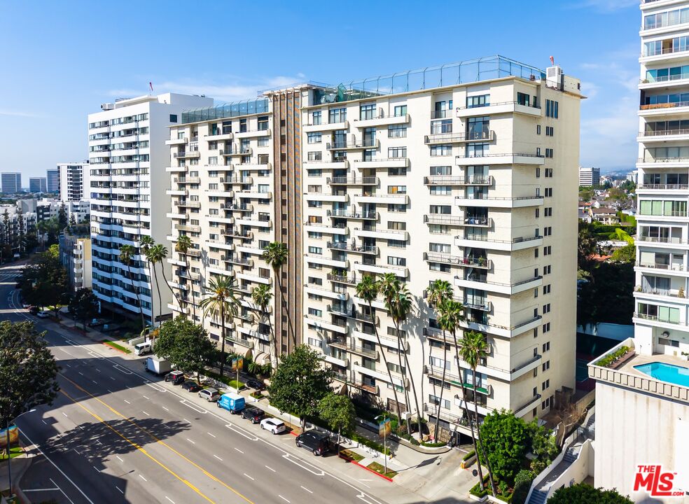 10535 Wilshire Blvd Unit: 411