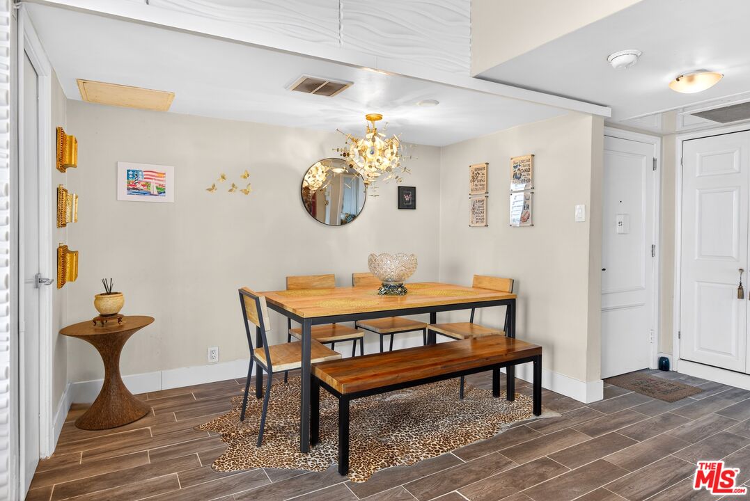 10501 Wilshire Blvd Unit: 1005