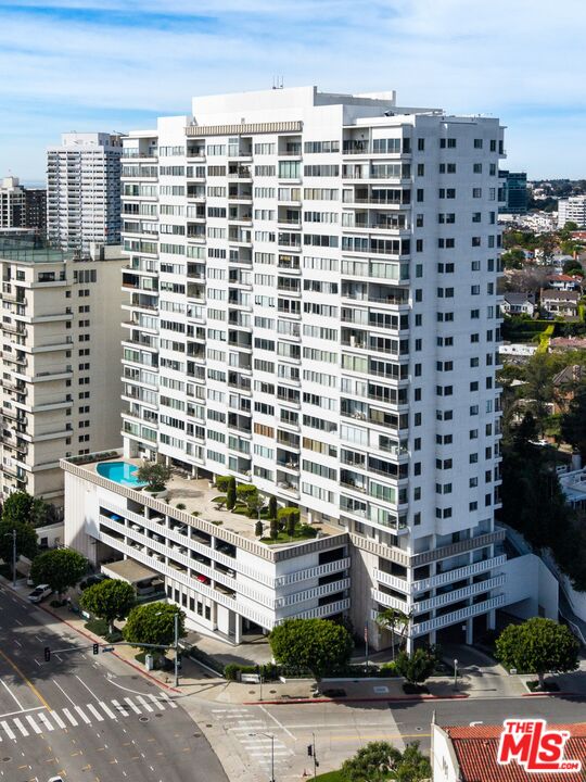 10501 Wilshire Blvd Unit: 1005