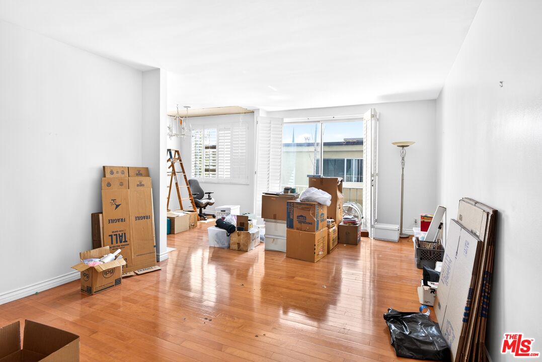 901 10th St Unit: 307