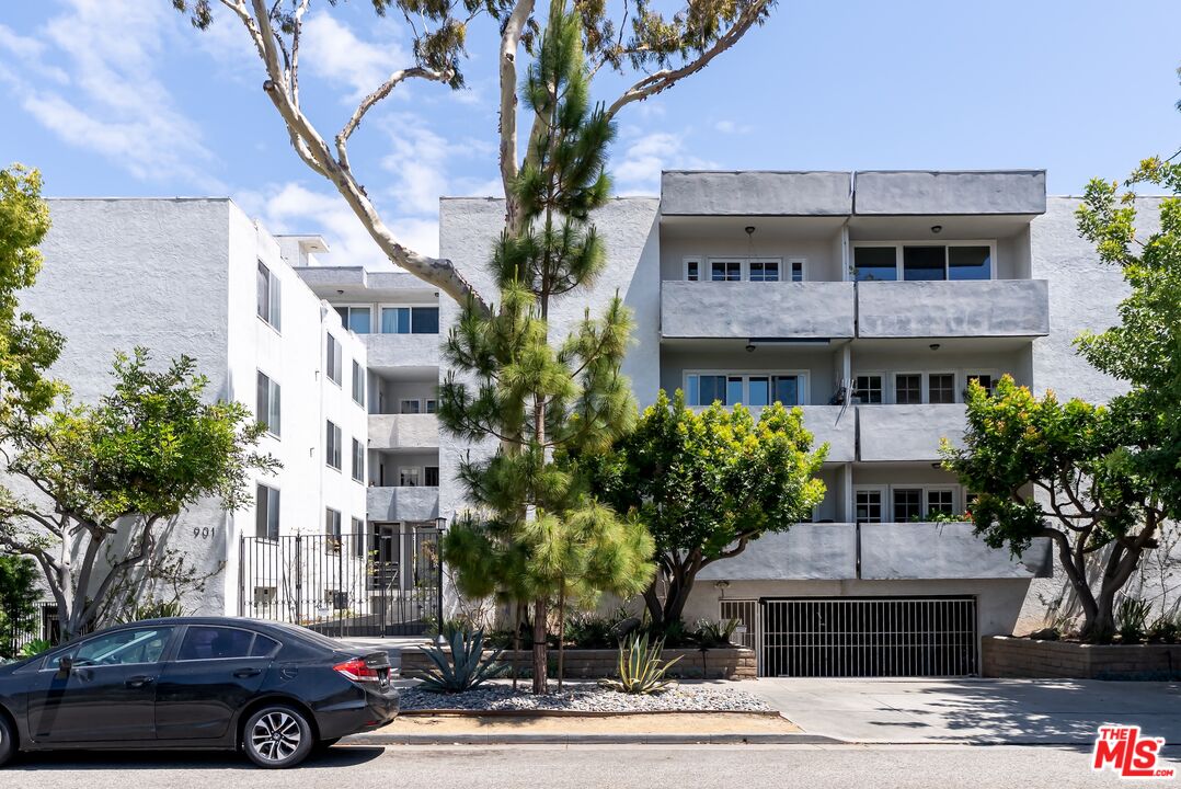 901 10th St Unit: 307